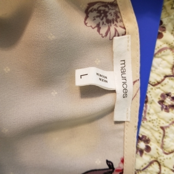 Maurices Blouse, sz Lg - Picture 6 of 9